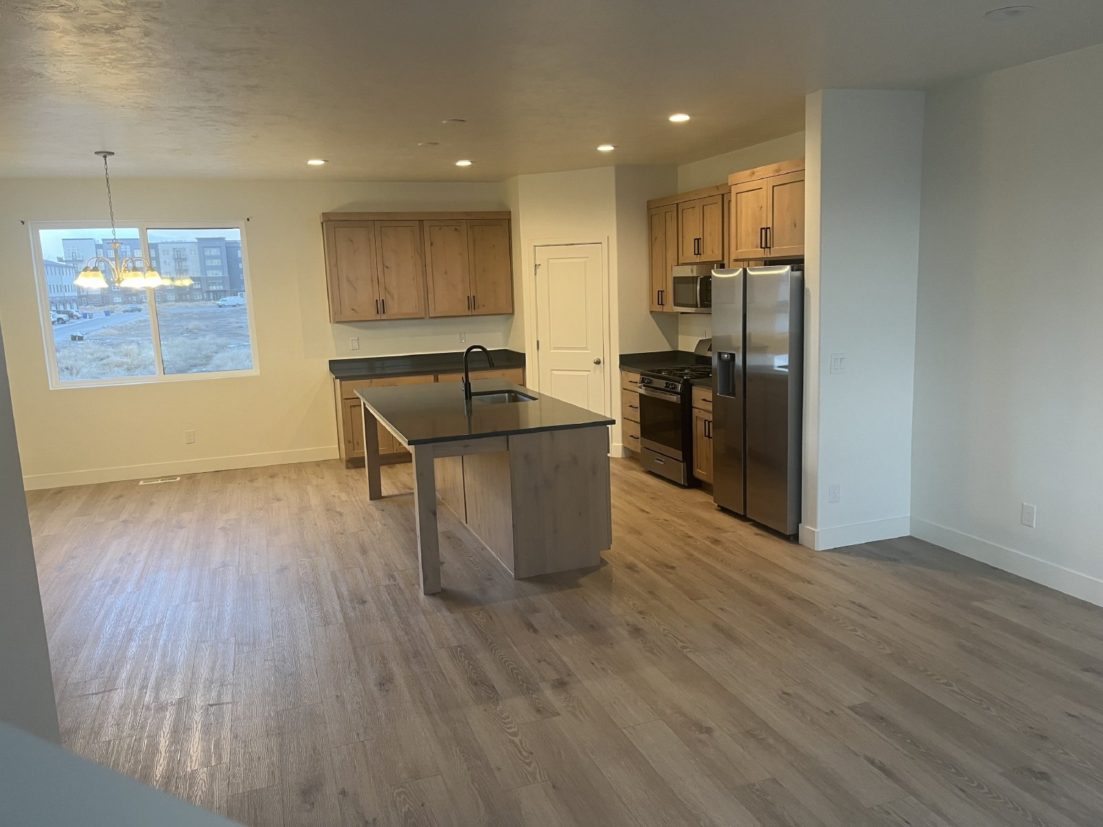 862 W 480 S - 1 property image