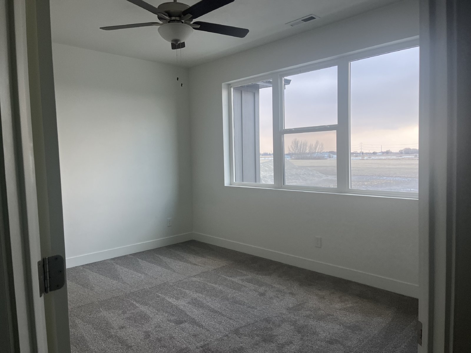 862 W 480 S - 1 property image