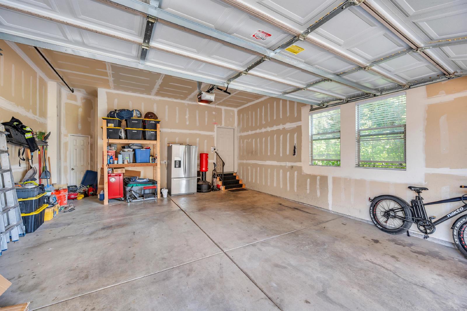 35 E 150 N - 1 property image