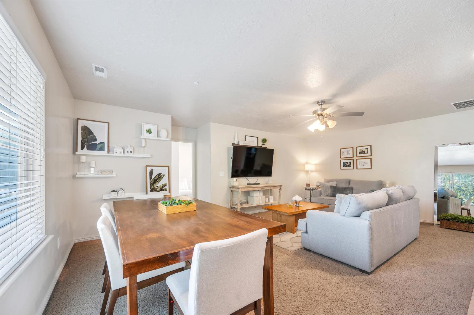 35 E 150 N - 1 property image