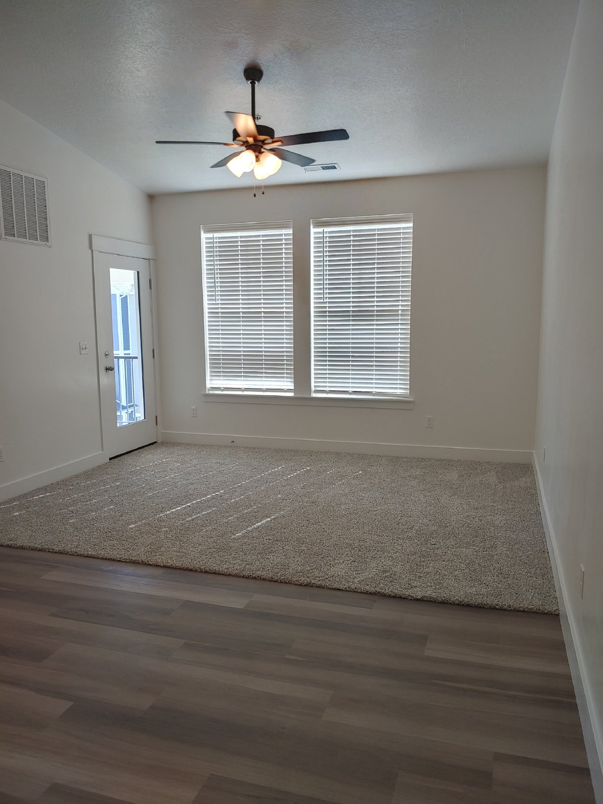 1816 W Eaglewood Dr - P303 - P303 property image