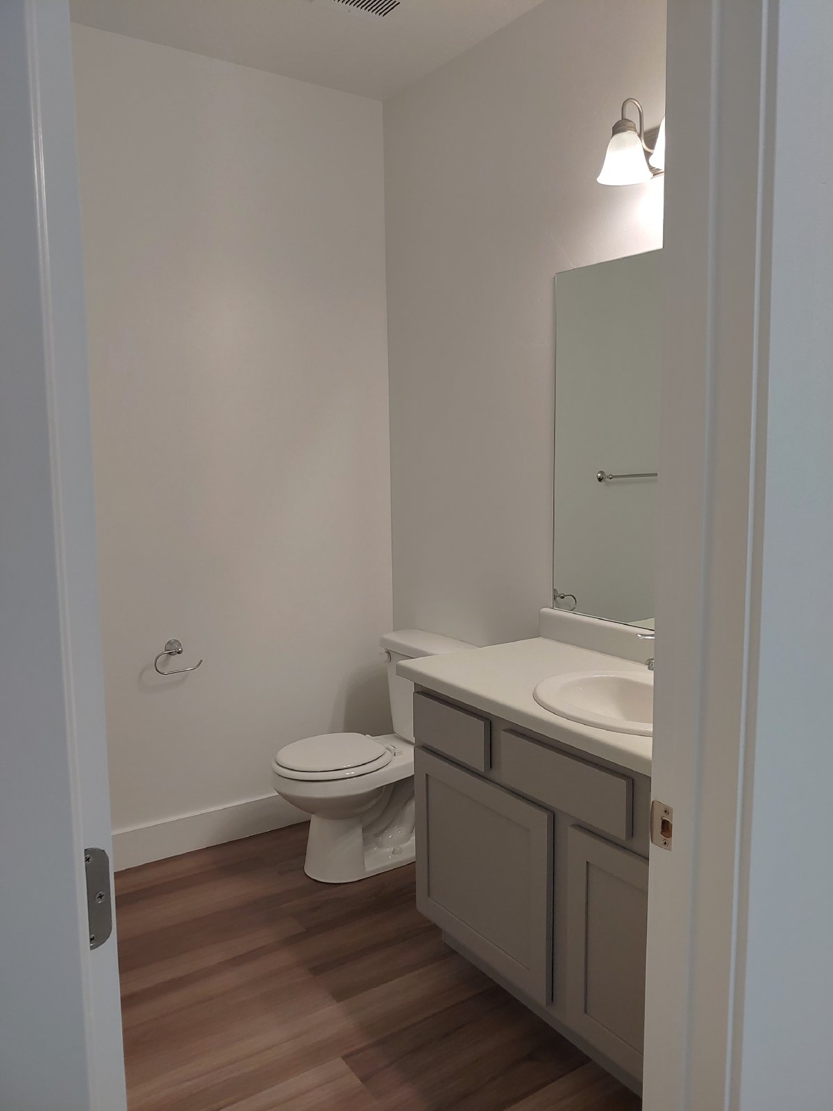 1816 W Eaglewood Dr - P303 - P303 property image