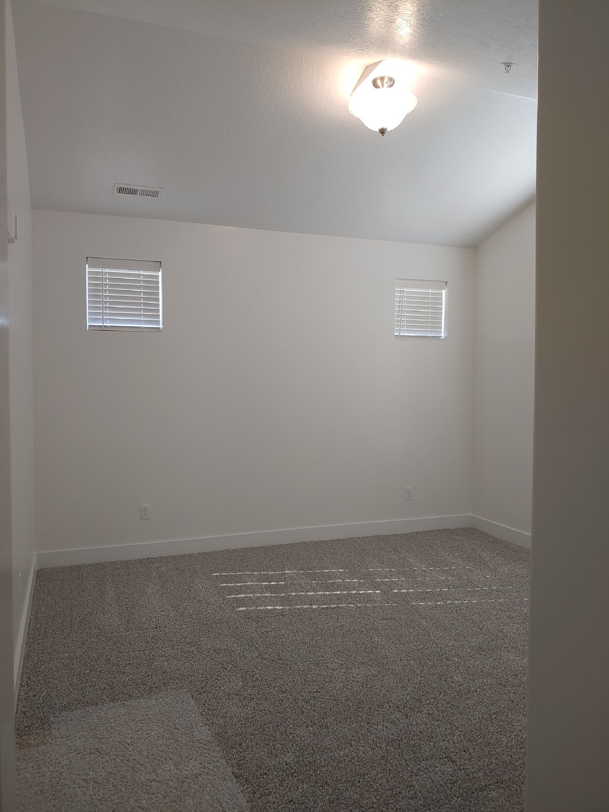 1816 W Eaglewood Dr - P303 - P303 property image