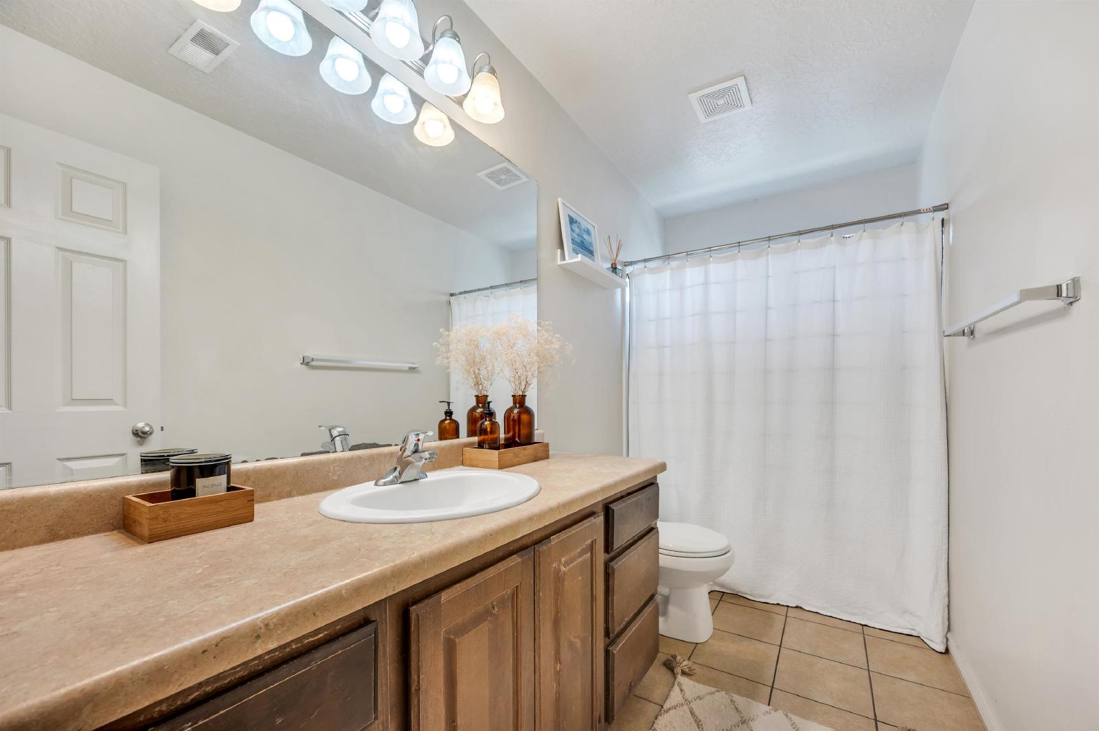 35 E 150 N - 1 property image