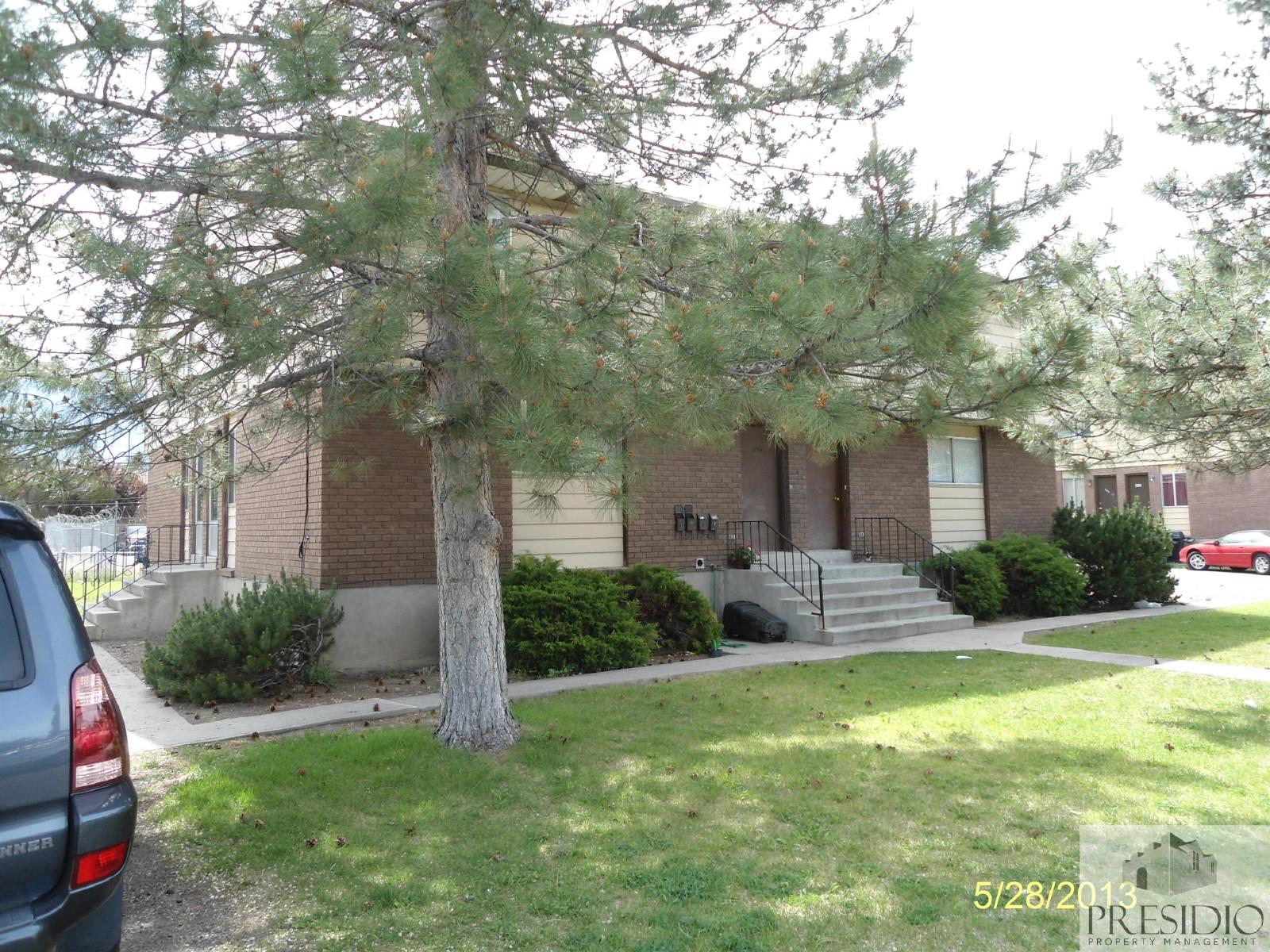 652/654/656/658 North 400 West - 654 property image
