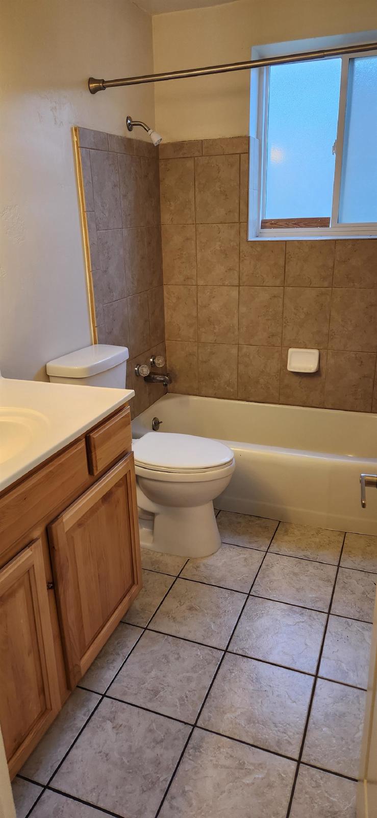 550 West 200 South - 4 property image