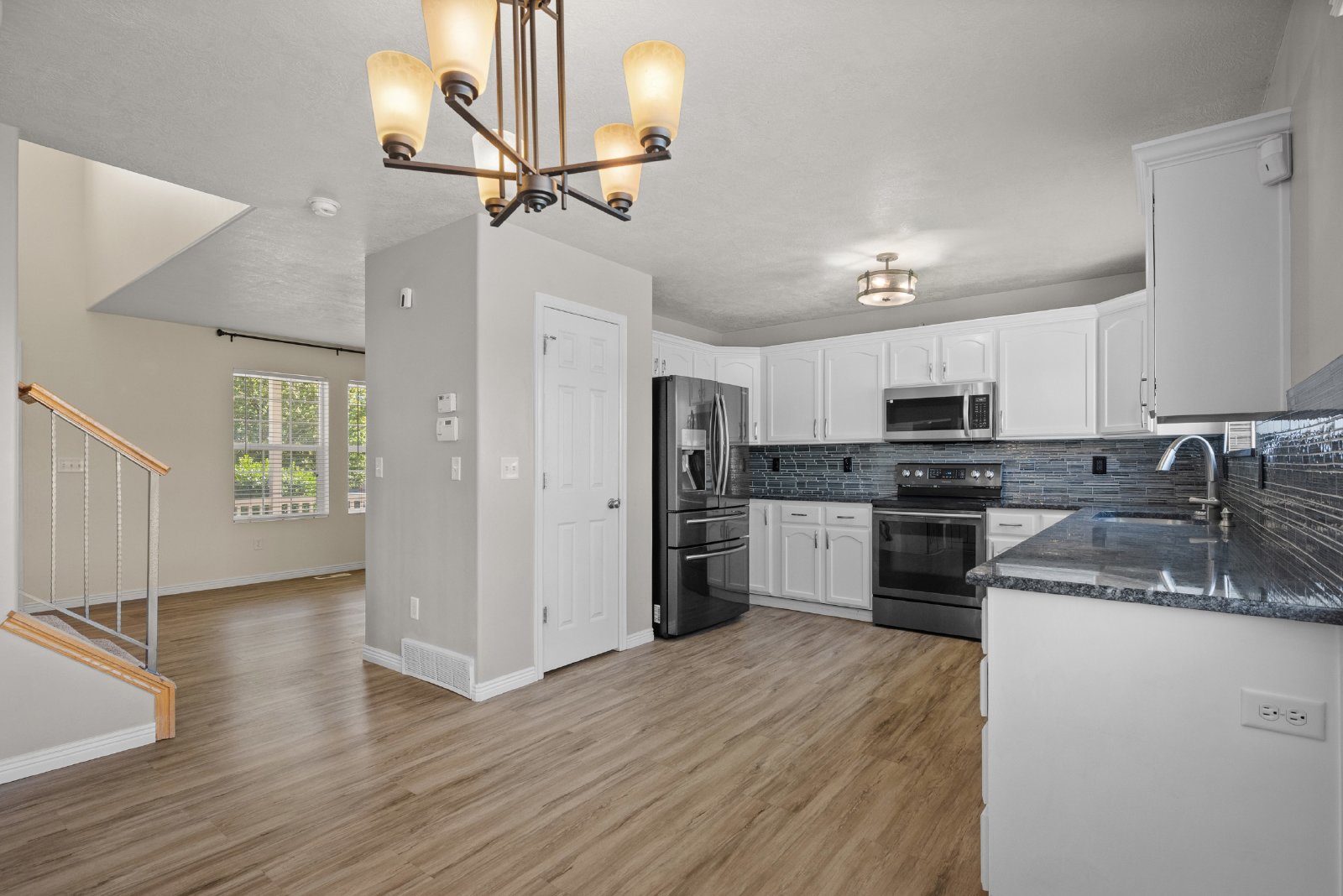 2317 N 2080 W - 1 property image