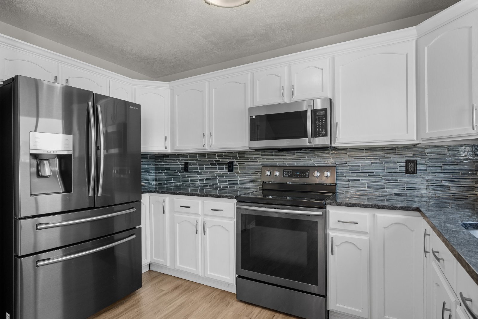 2317 N 2080 W - 1 property image