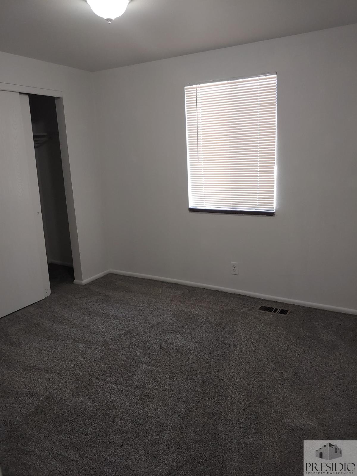 652/654/656/658 North 400 West - 656 property image