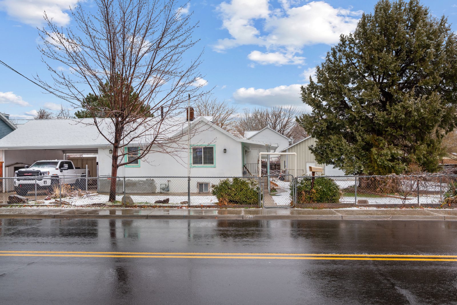 164 N 1000 E - UP property image