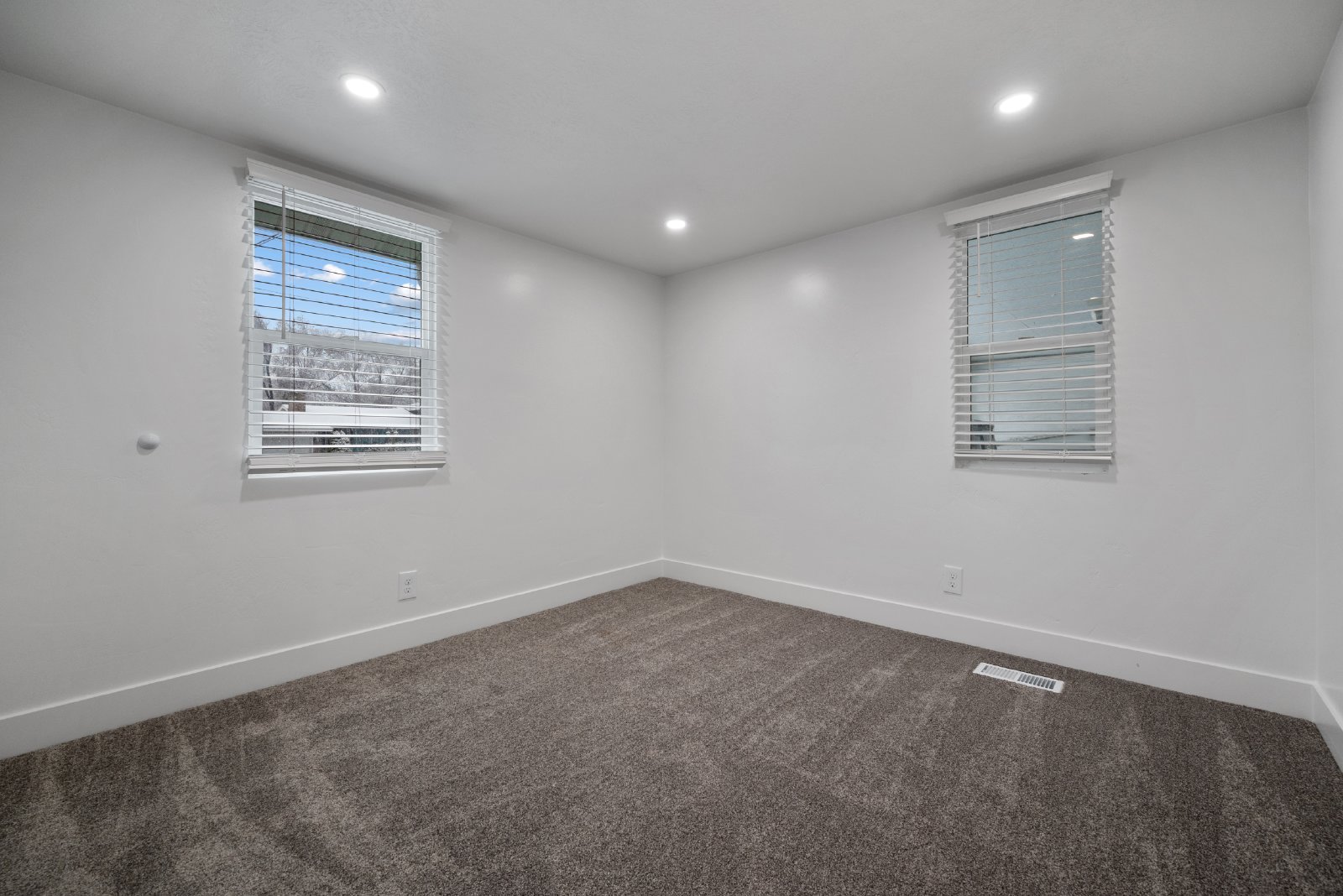 164 N 1000 E - UP property image
