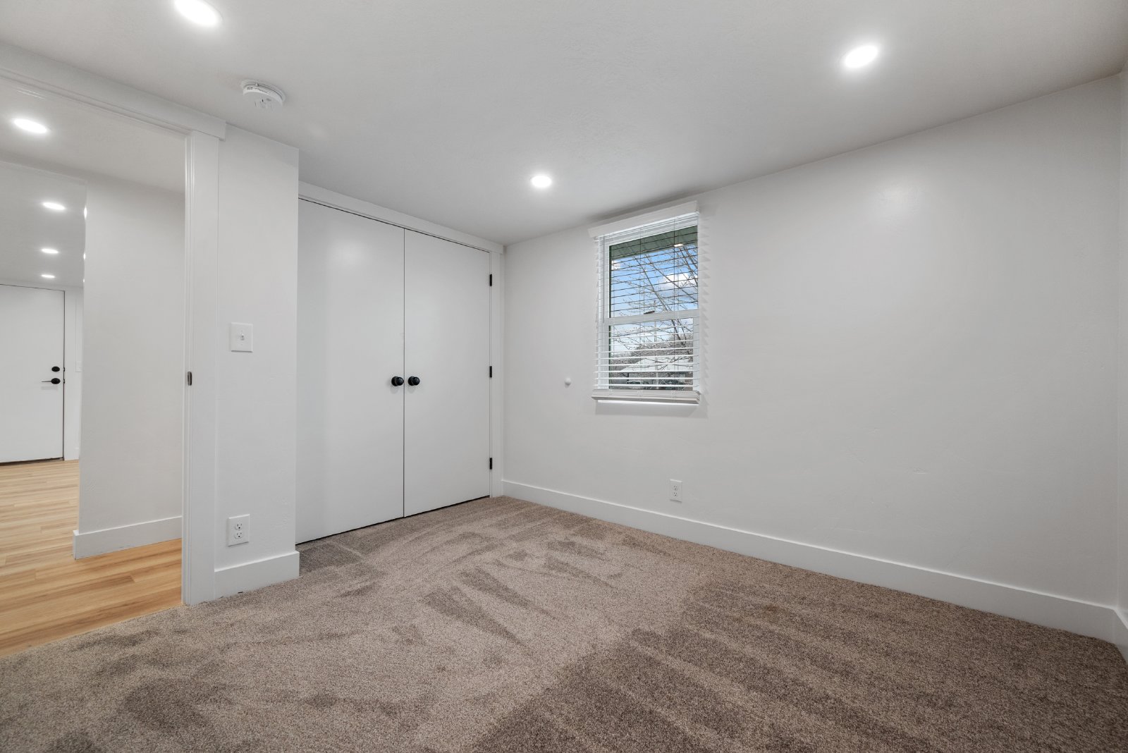 164 N 1000 E - UP property image