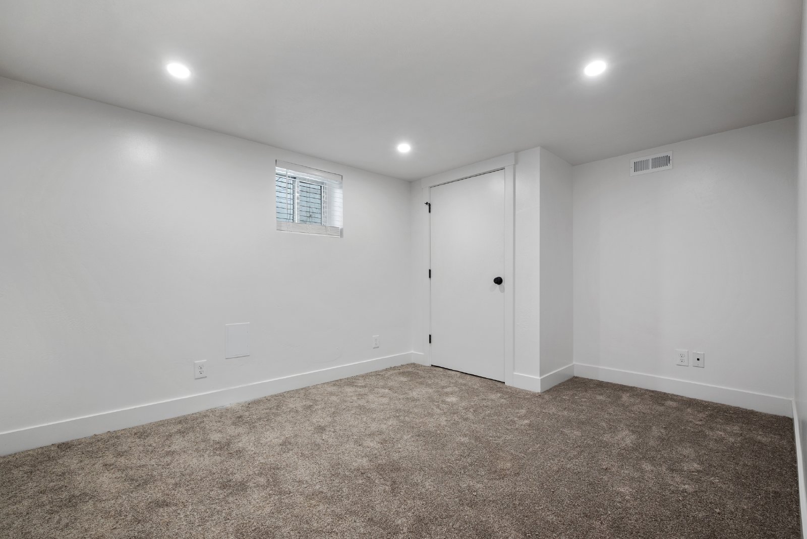 164 N 1000 E - DWN property image