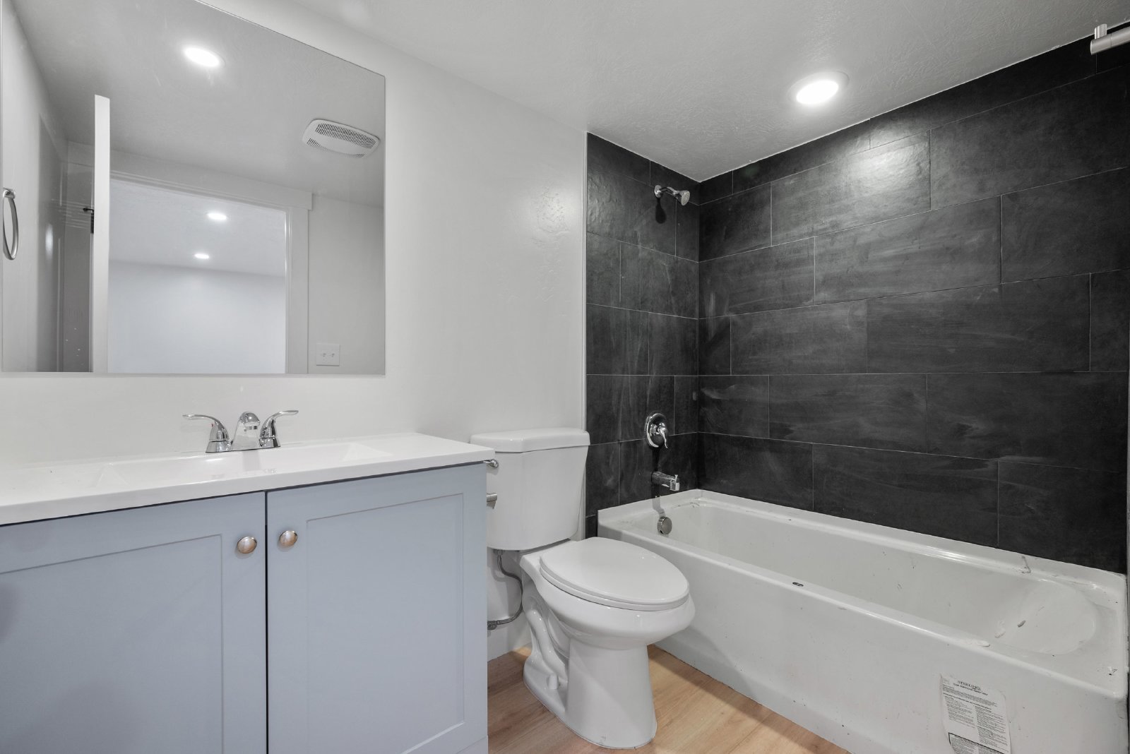 164 N 1000 E - DWN property image