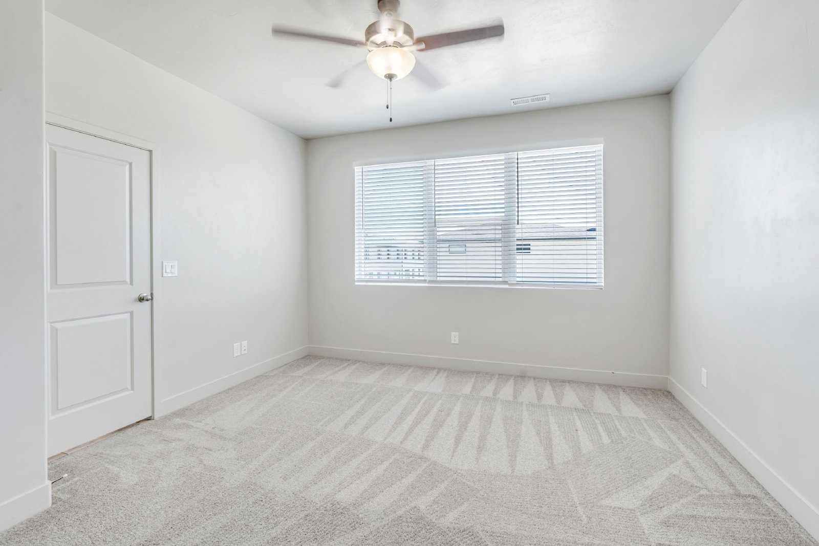 708 West Bronze Leaf Rd - 1 property image