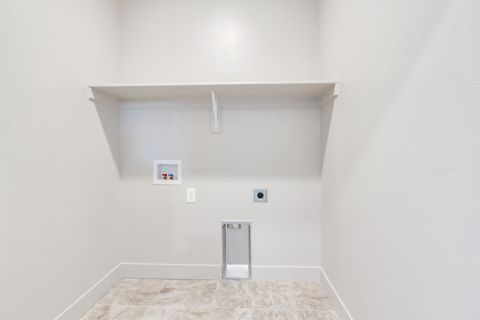 708 West Bronze Leaf Rd - 1 property image