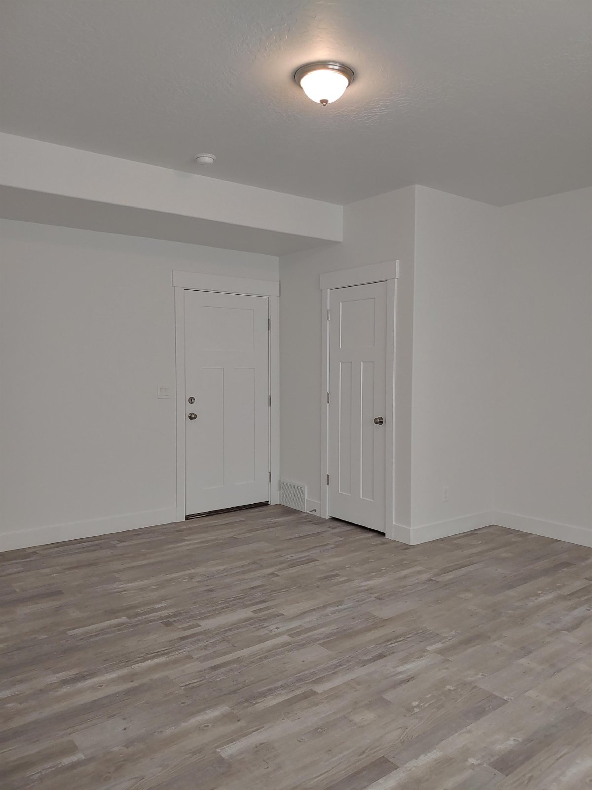 1335 E 1590 N - 1 property image