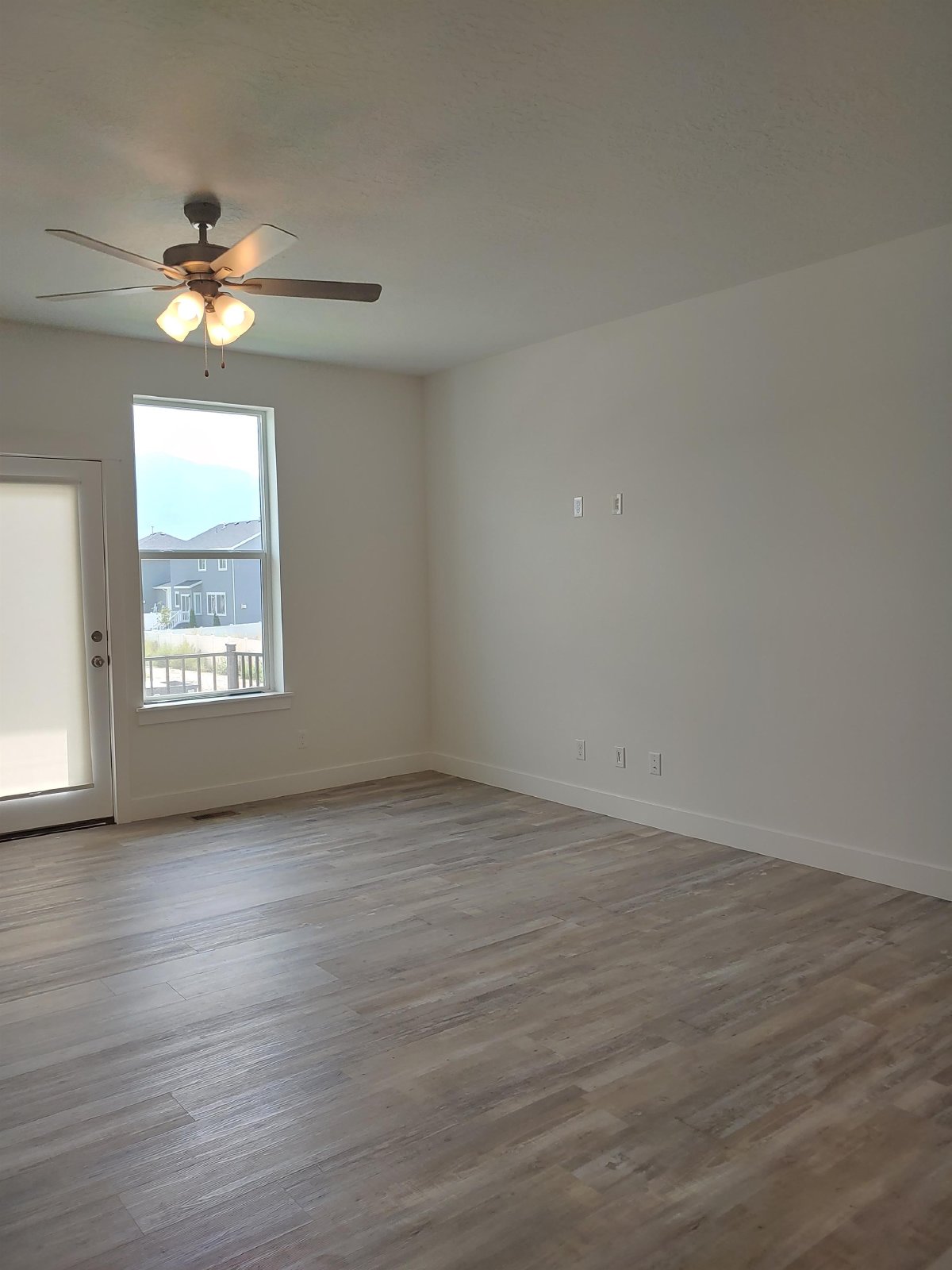 1335 E 1590 N - 1 property image