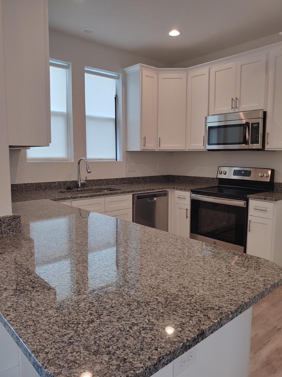 1335 E 1590 N - 1 property image
