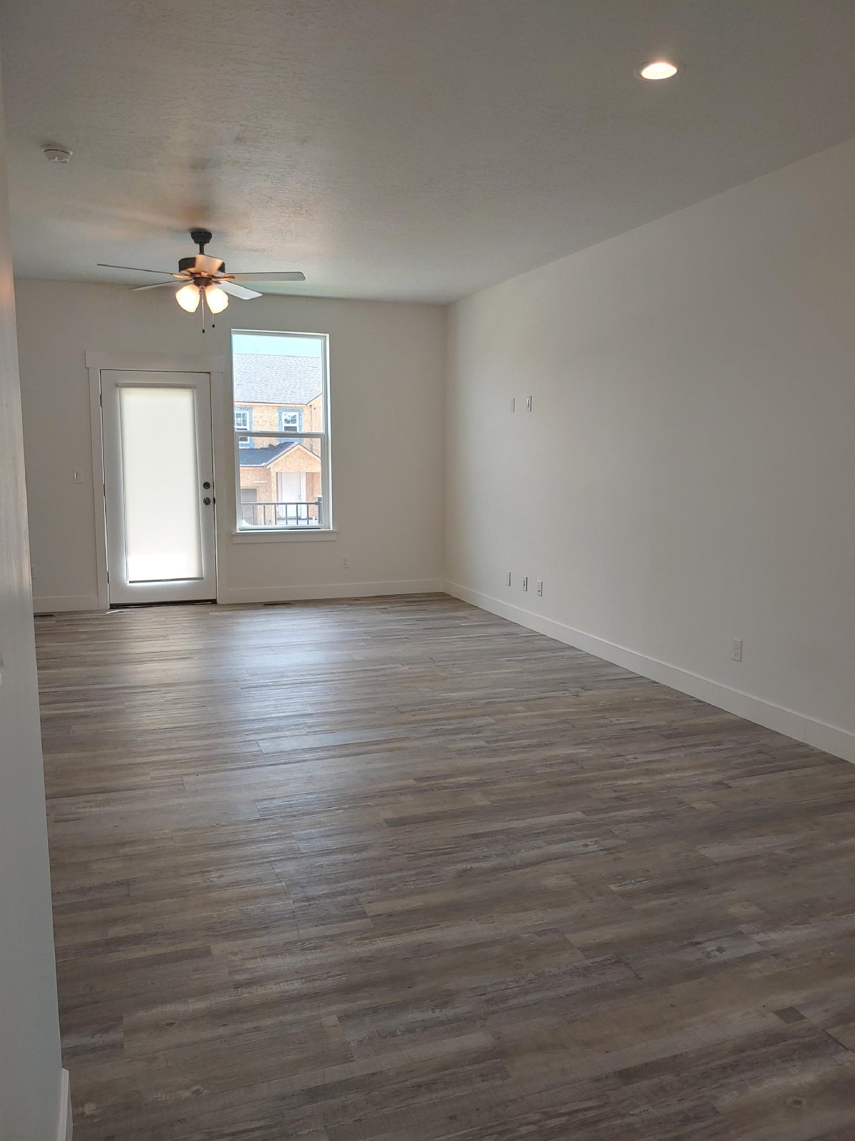 1335 E 1590 N - 1 property image