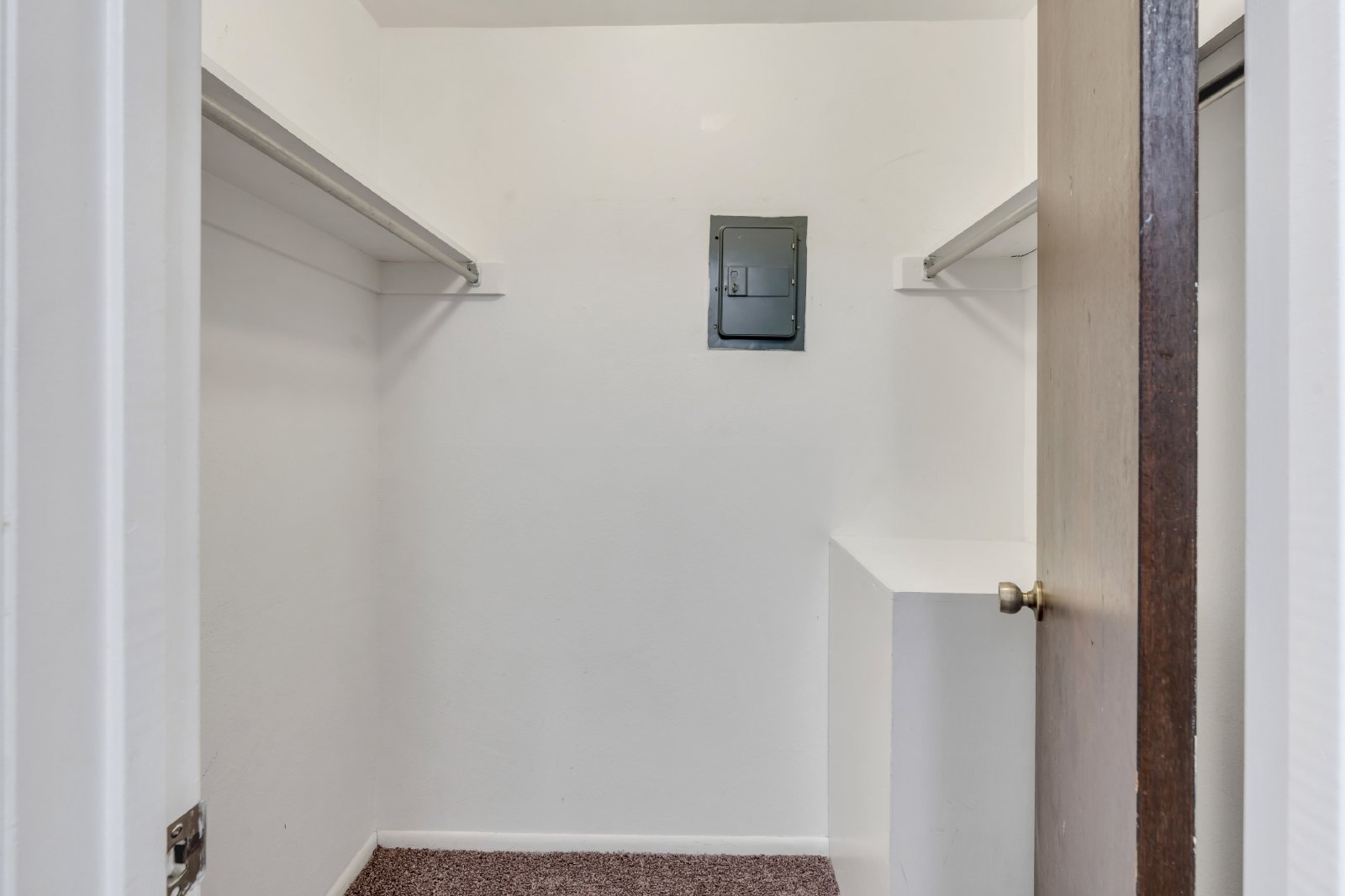 318 N C Street - 4 property image