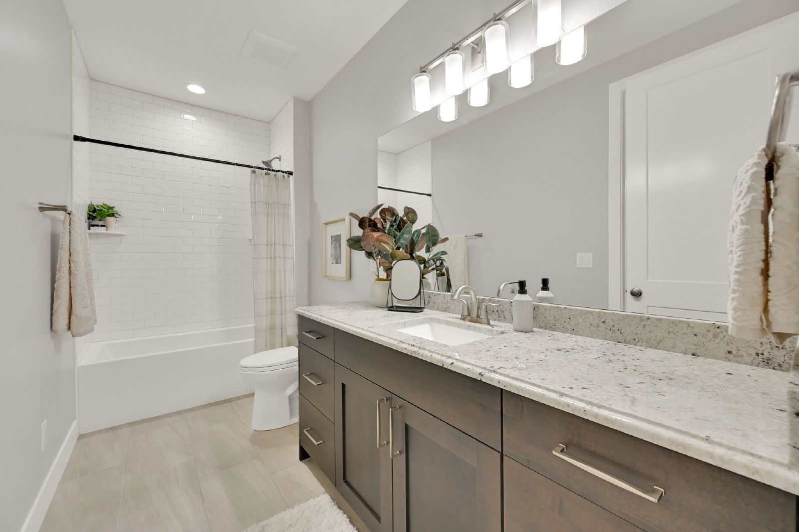 1639 West 3040 North Street - 1 property image