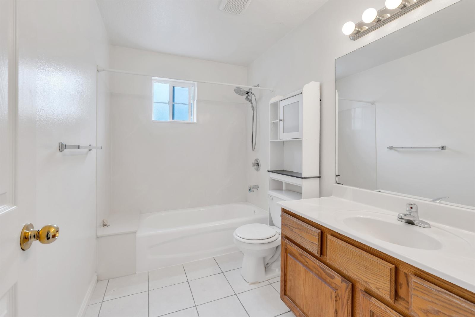 419 North 500 East #103 - 103 property image