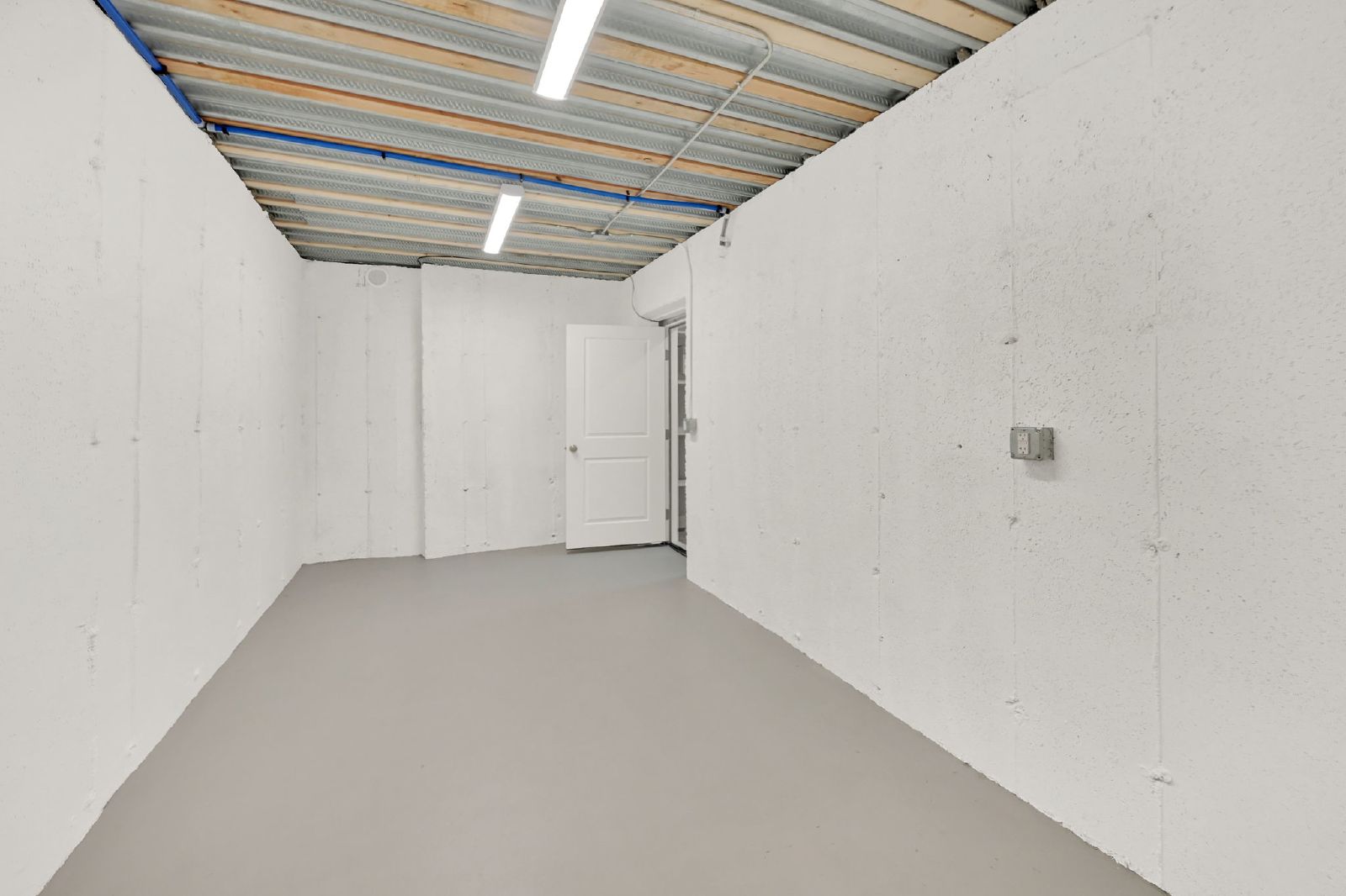 1639 West 3040 North Street - 1 property image