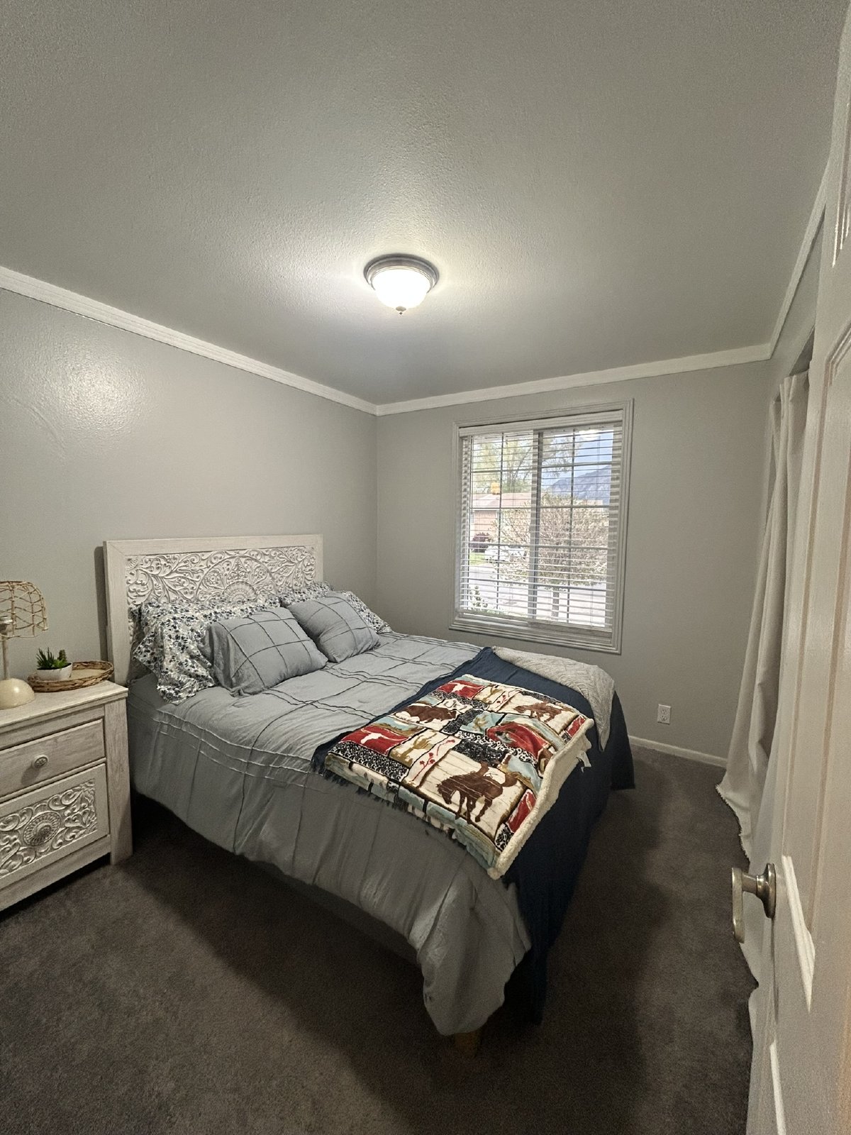 677 N 440 W - UP property image
