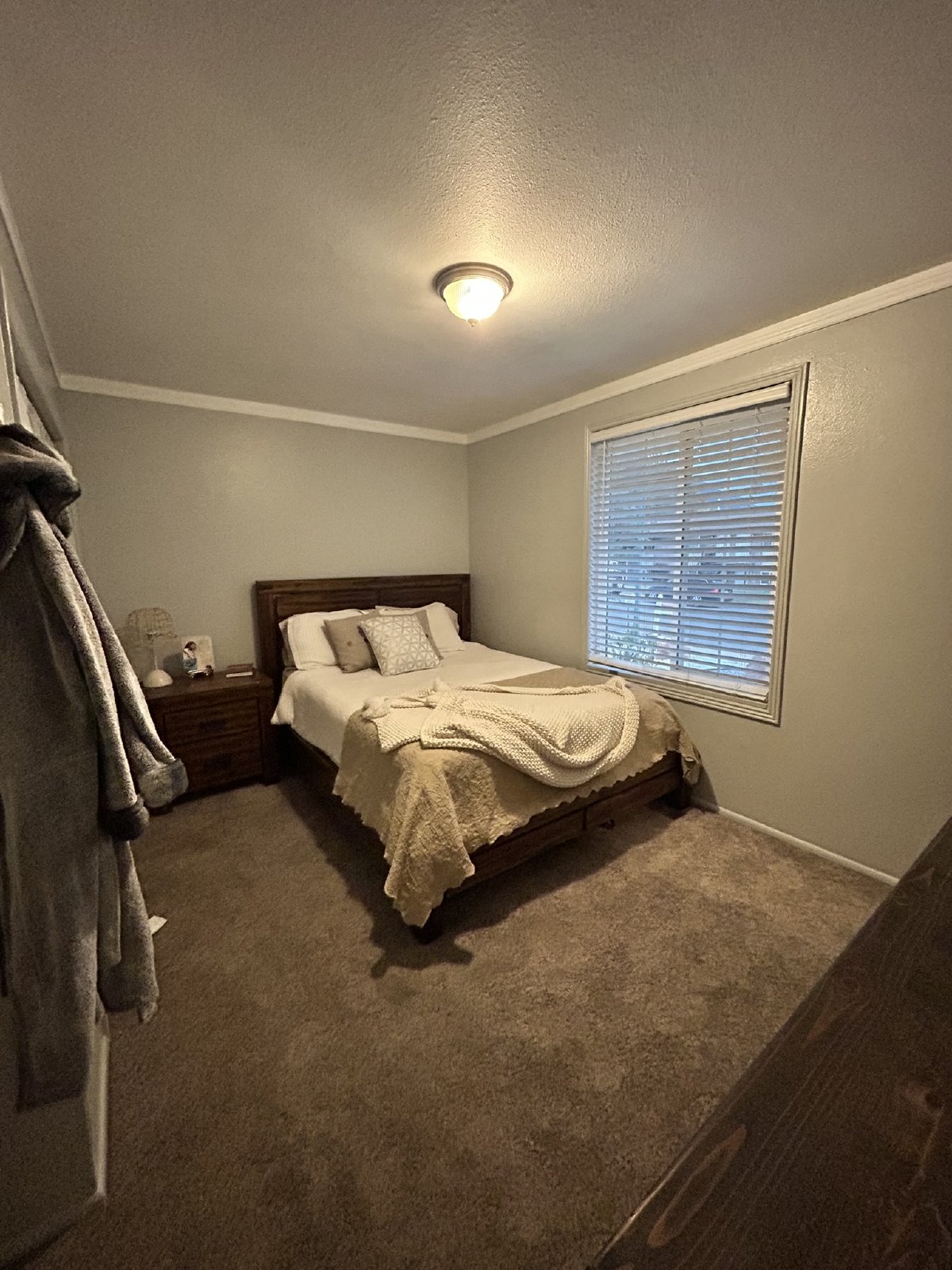 677 N 440 W - UP property image