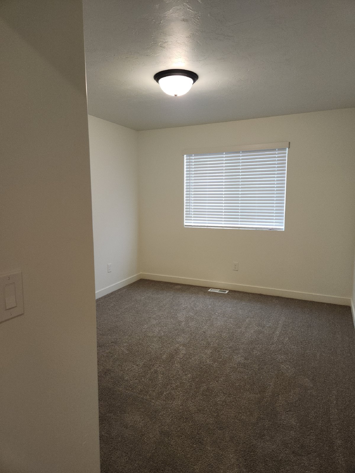 968 South 850 West - 1 property image