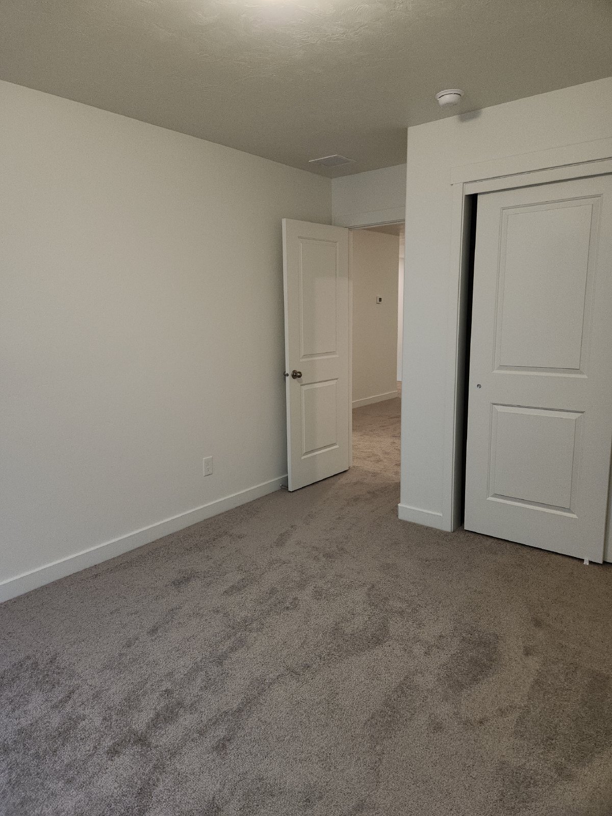 968 South 850 West - 1 property image