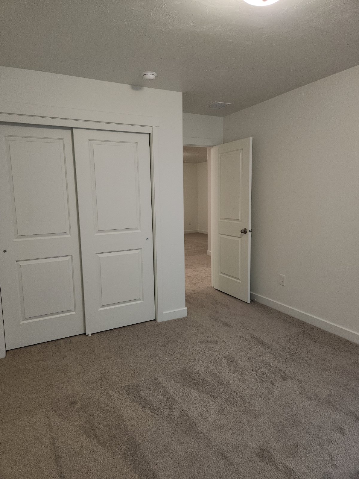 968 South 850 West - 1 property image