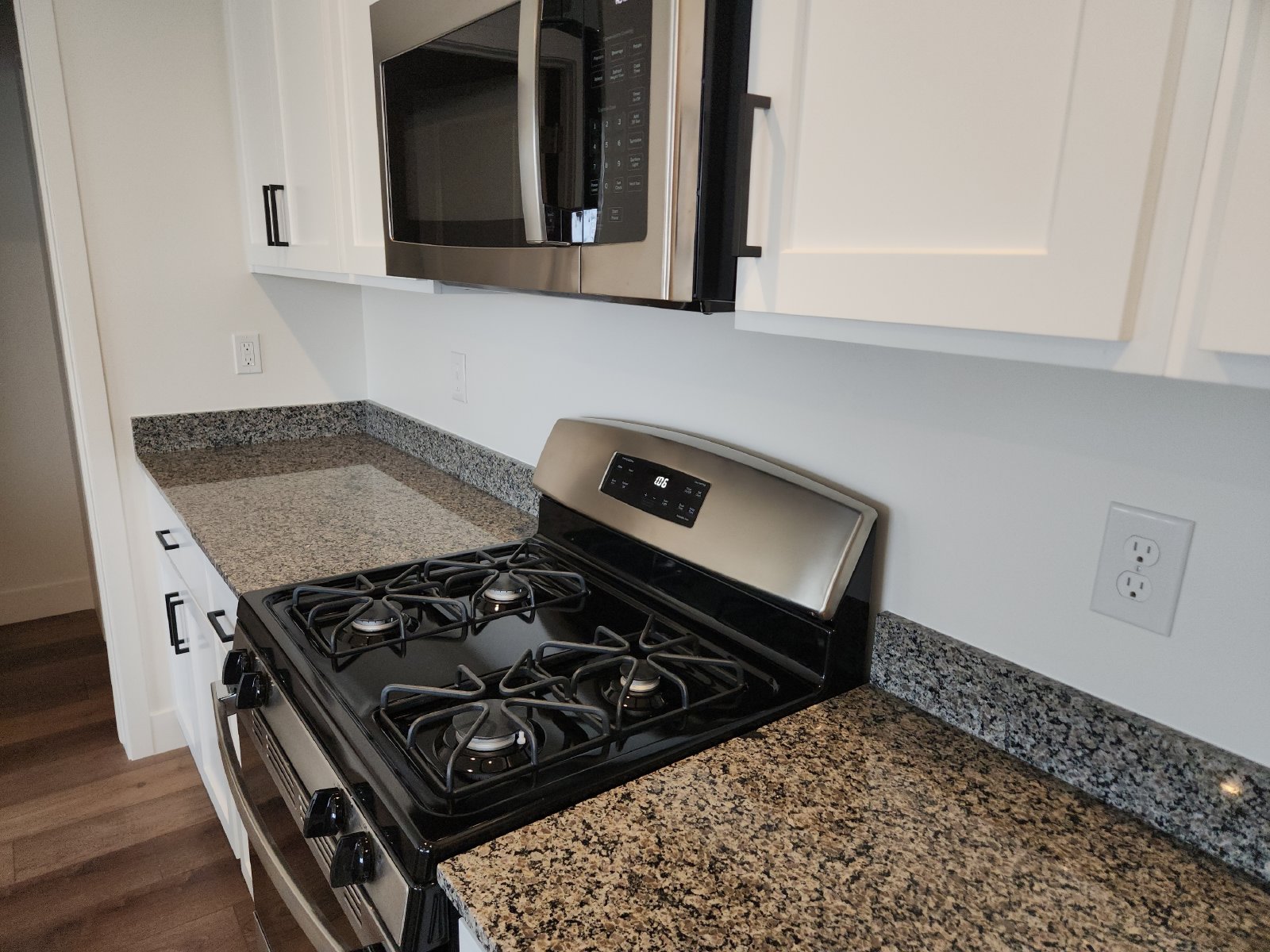 924 South 850 West - 1 property image