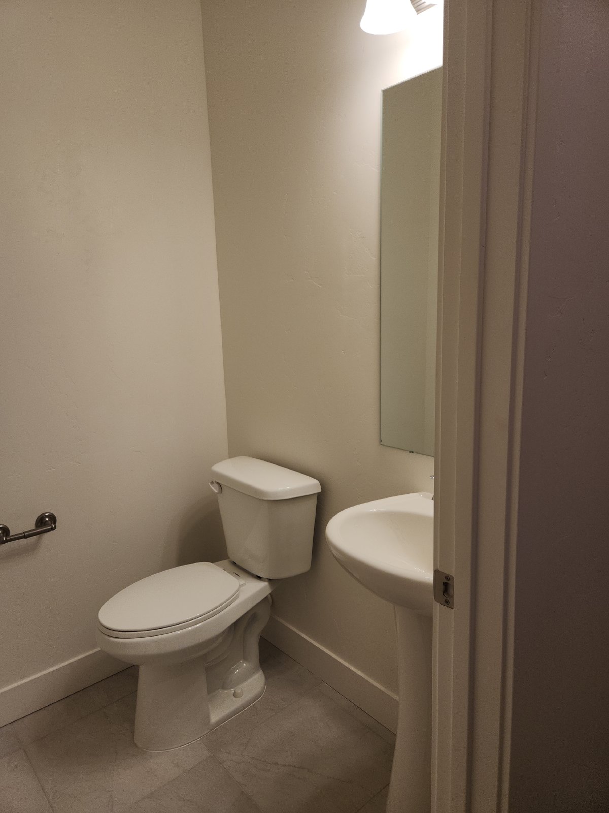 924 South 850 West - 1 property image