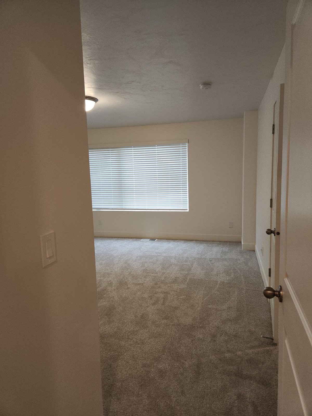 924 South 850 West - 1 property image
