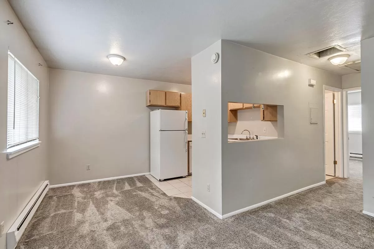 1557 W 200 S #A301 - 1 property image