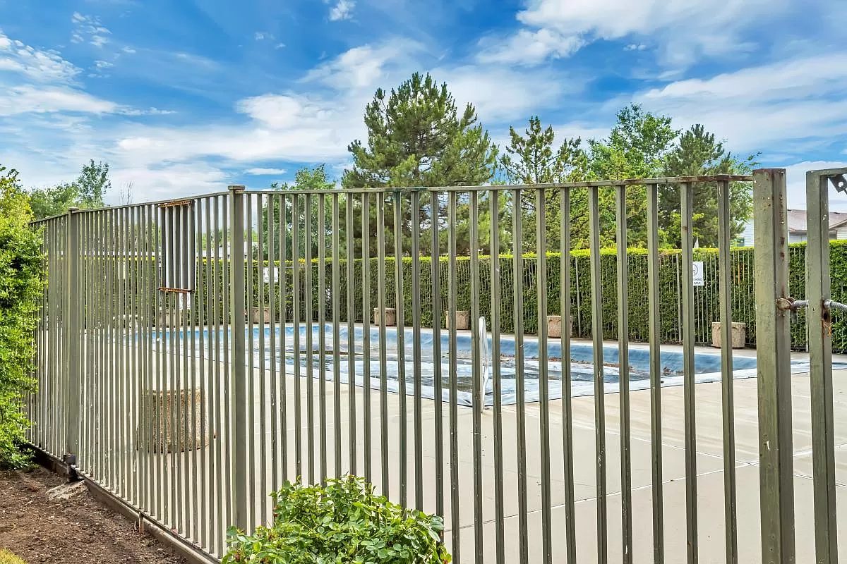 1557 W 200 S #A301 - 1 property image