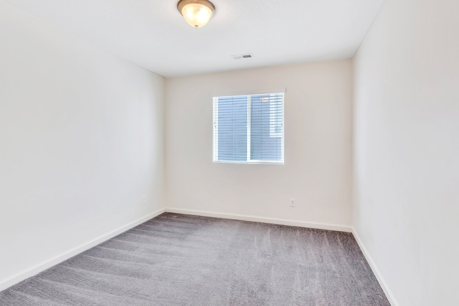 15111 South Ronaldo Lane - 1 property image
