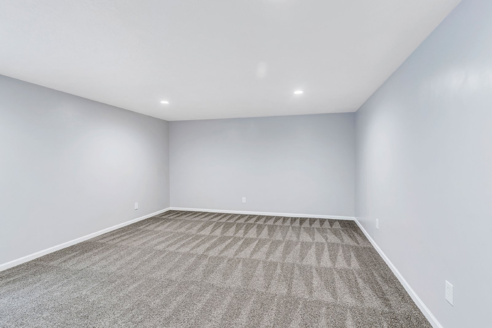 15111 South Ronaldo Lane - 1 property image