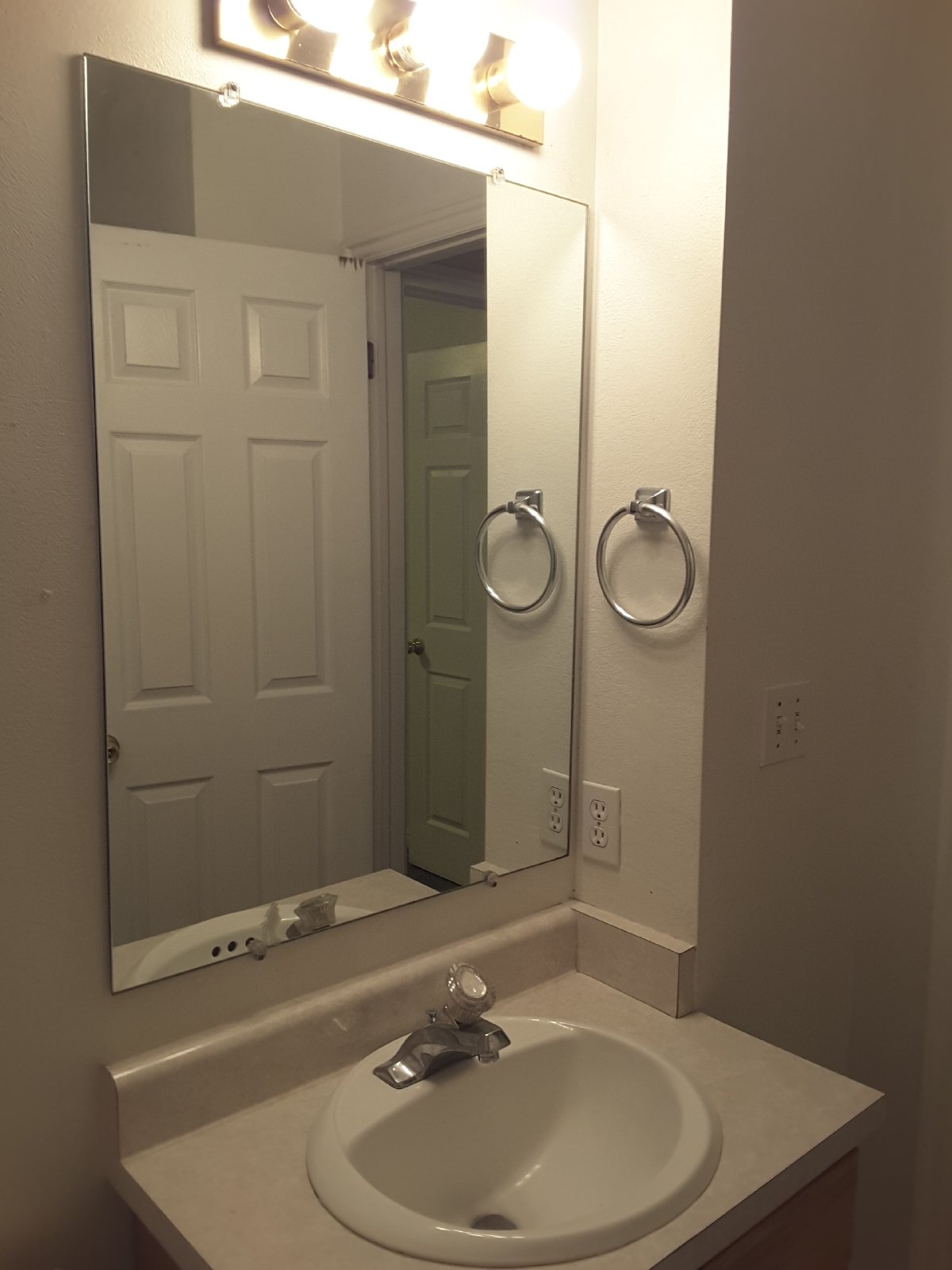 1727 N 950 W - 1727 property image