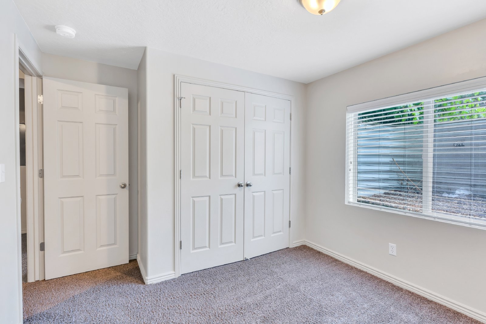33 East 150 North - 1 property image