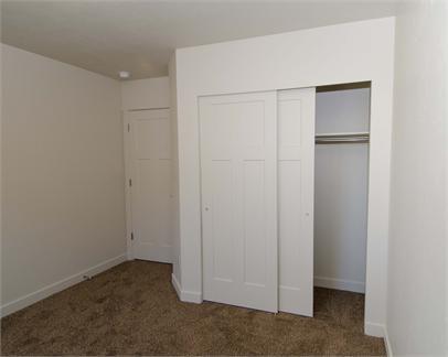 238/240/242/246 N 750 E - 246 property image