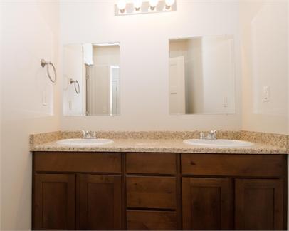 238/240/242/246 N 750 E - 240 property image