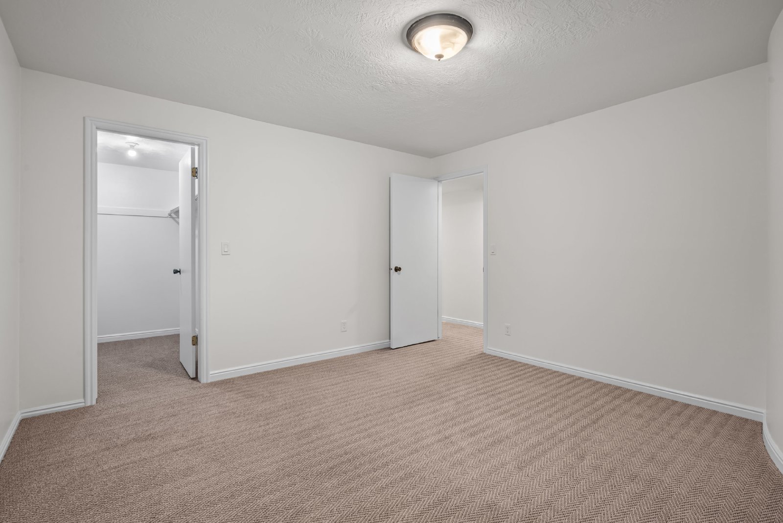 890 S 725 W - Bsmt - 1 property image