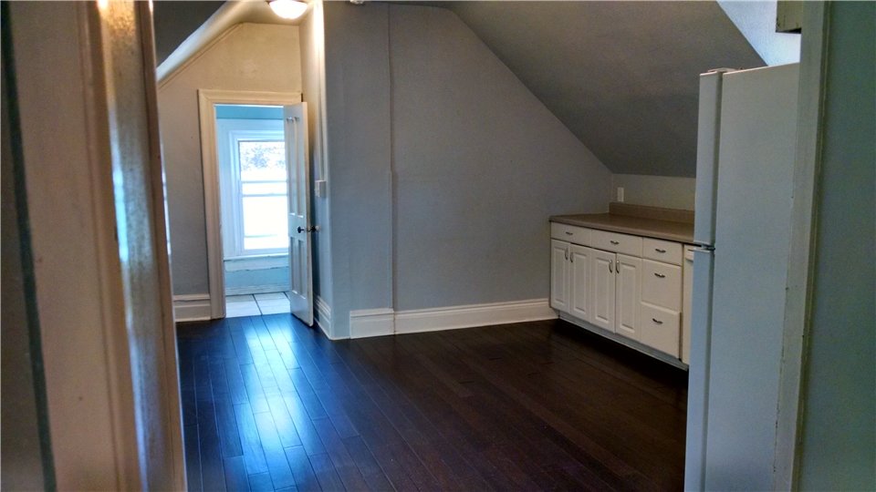 216/218 South 500 East - 218 property image