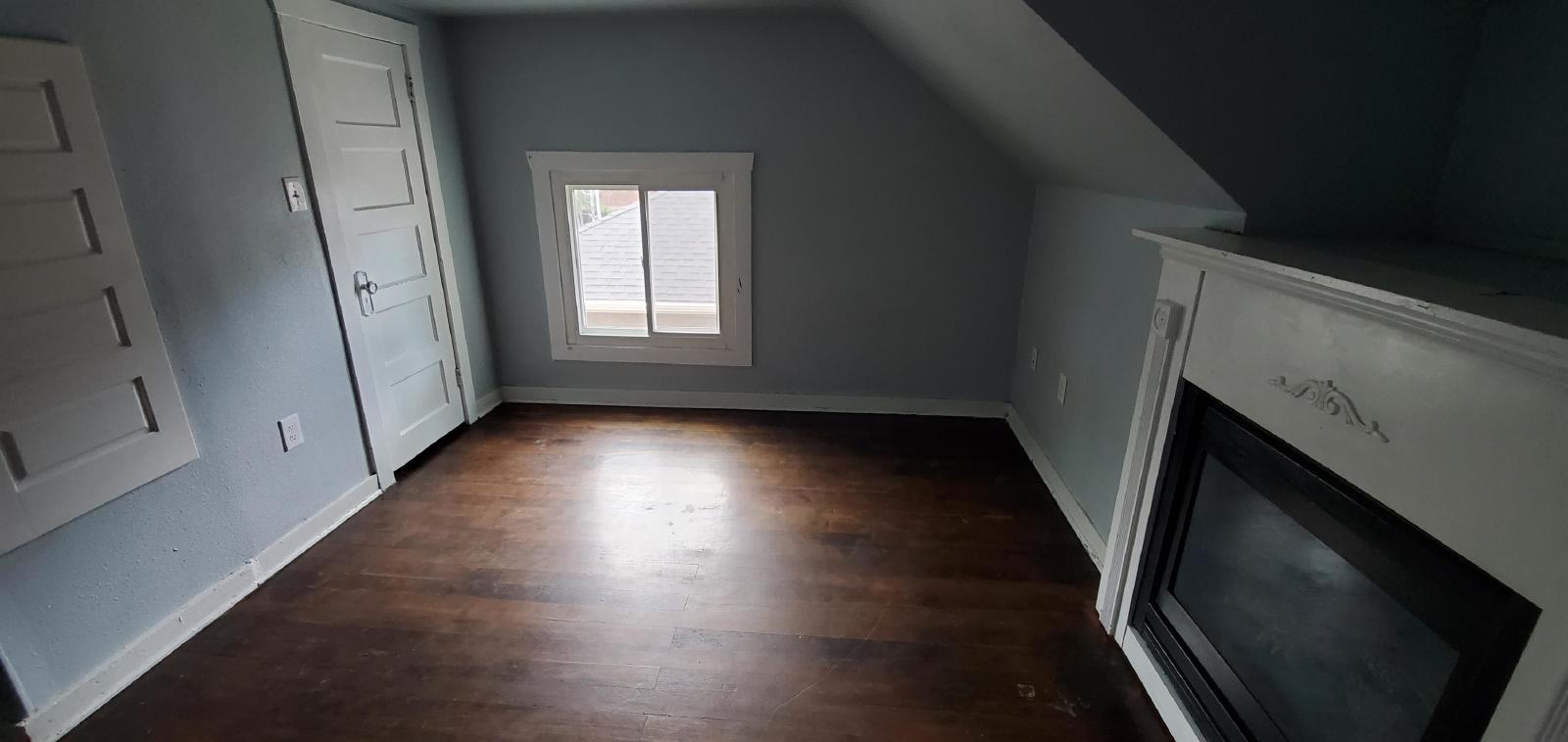 216/218 South 500 East - 218 property image