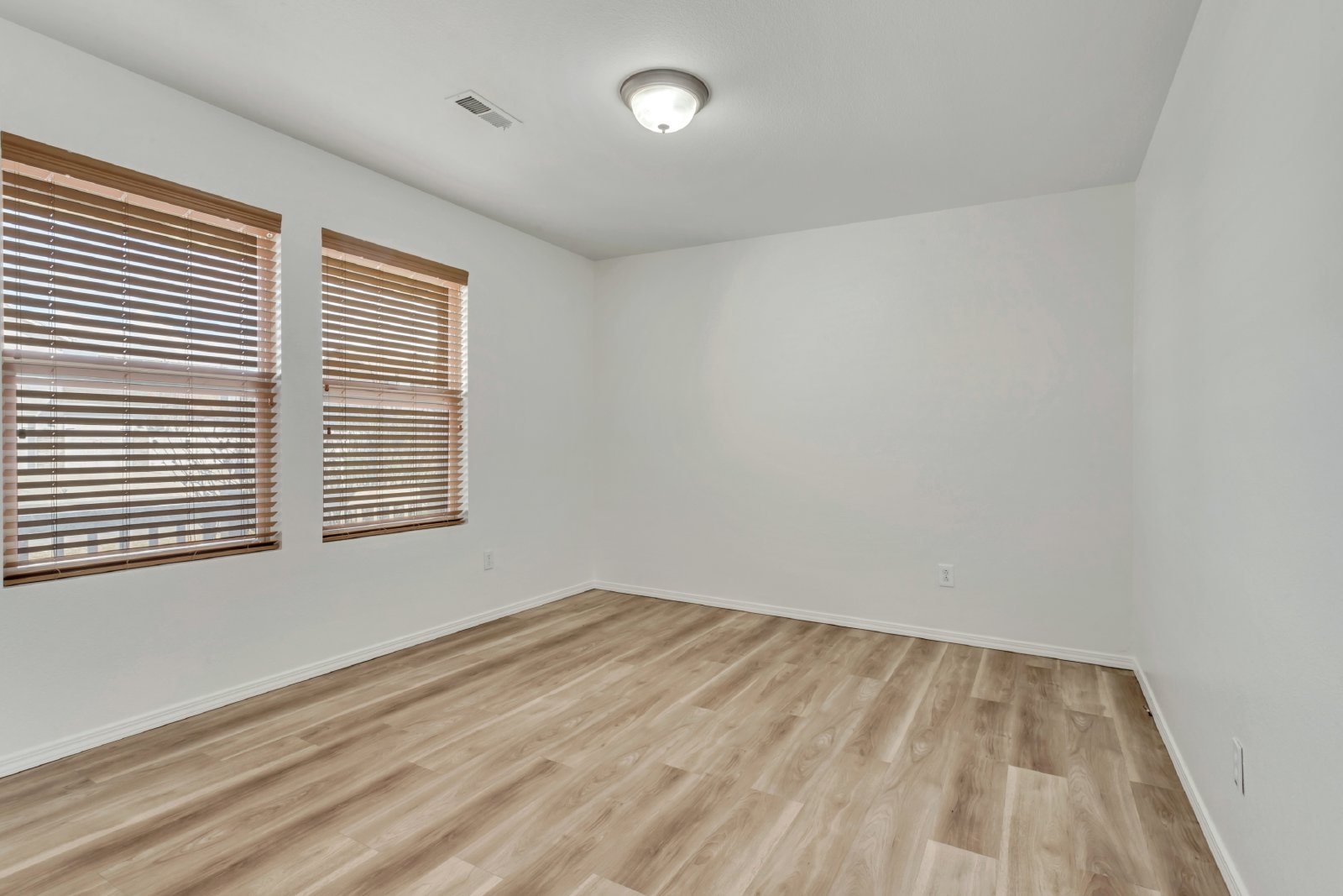 2867 West 400 South - 1 property image