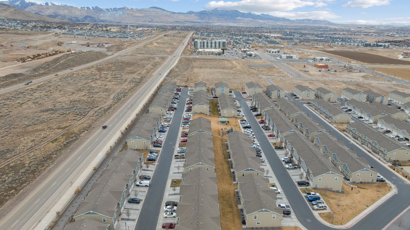 14949/14951/14953/14957 S Lost Miner Ln - 14949 (35D) property image