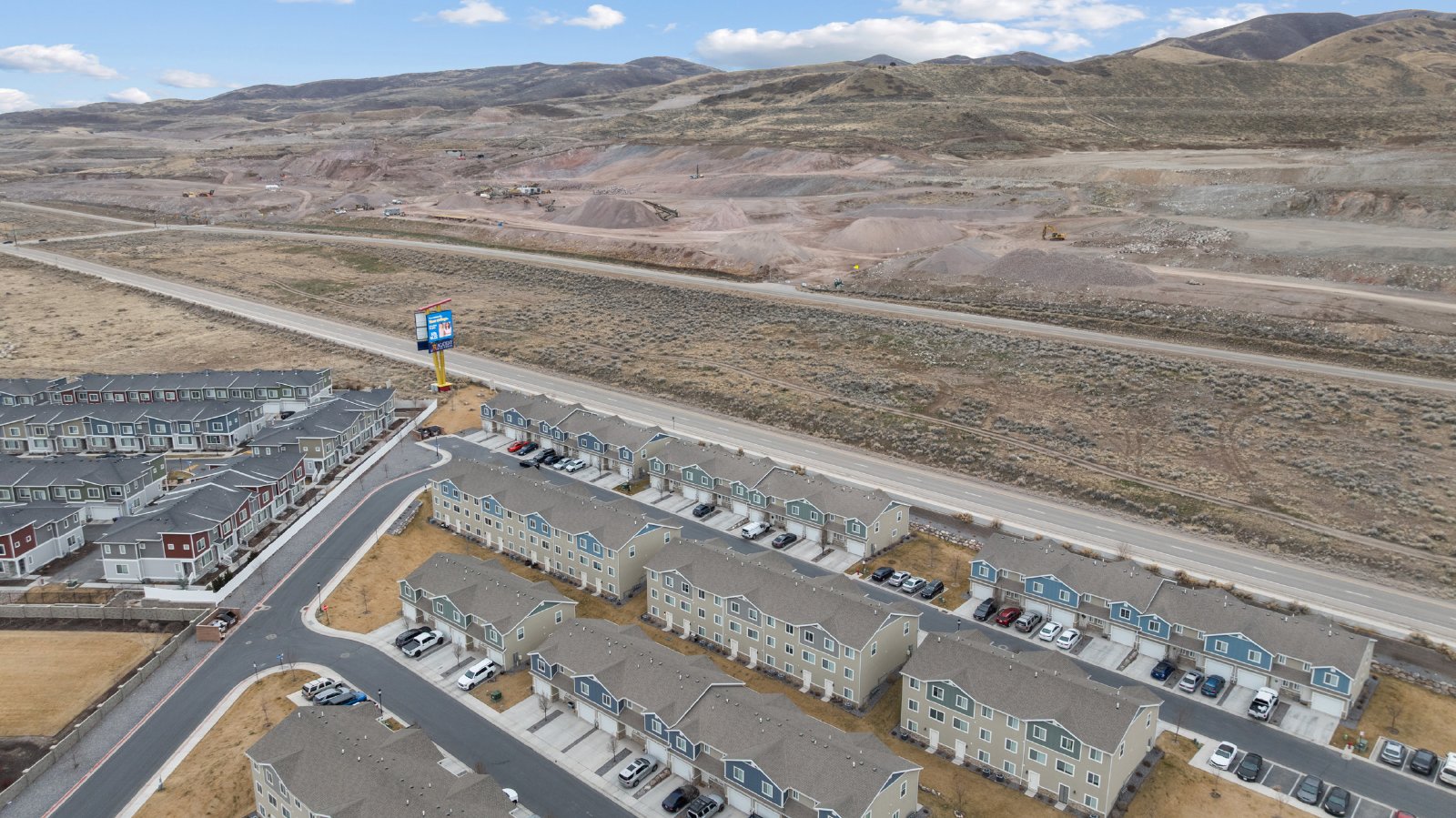 14949/14951/14953/14957 S Lost Miner Ln - 14949 (35D) property image